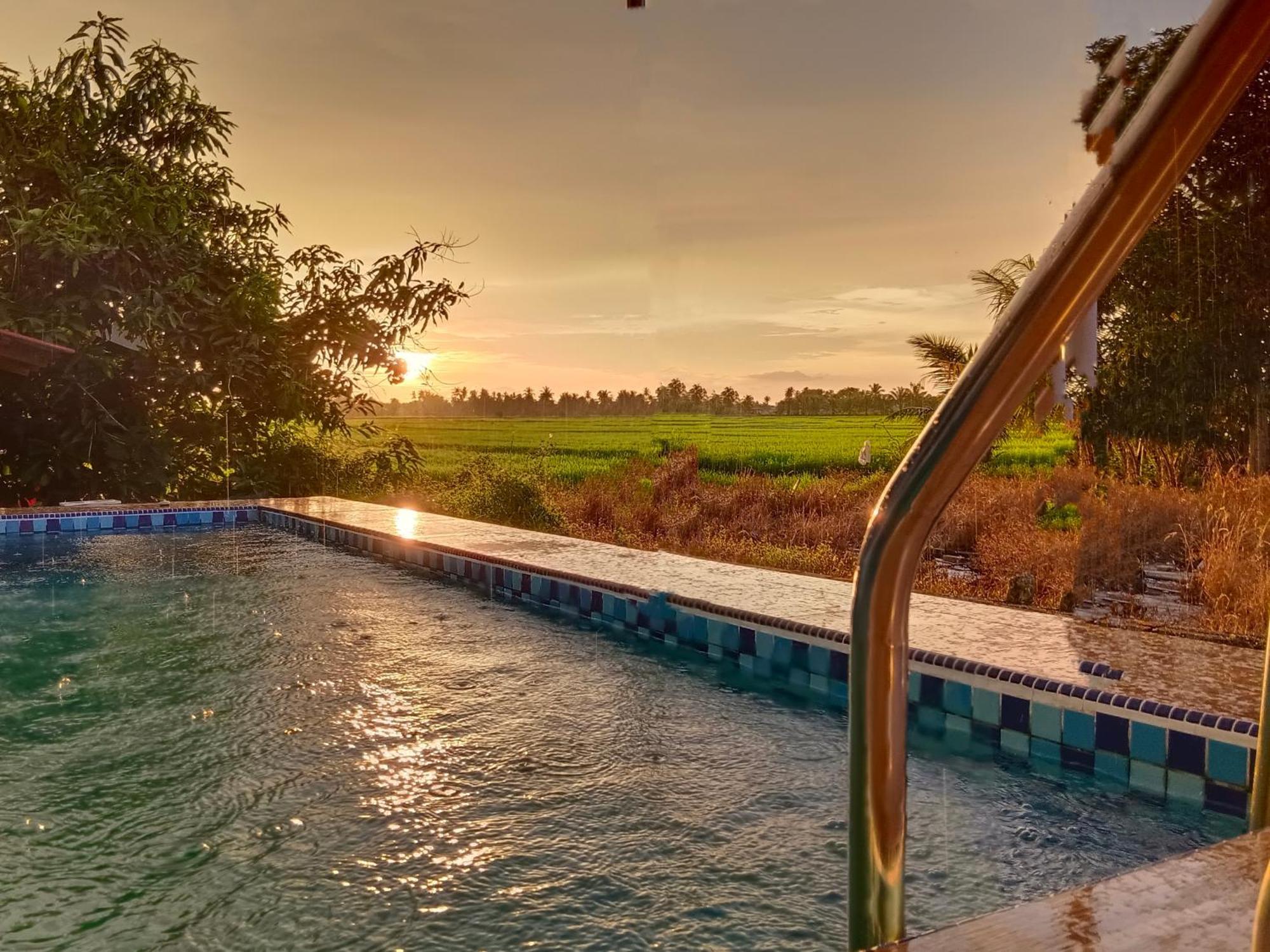 Kurau Inn Farmstay Kuala Kurau Eksteriør bilde